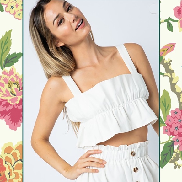 ShopOnMelrose Tops - 🌴💕Sexy Ruffle Crop Top / Bandeau💕🌴